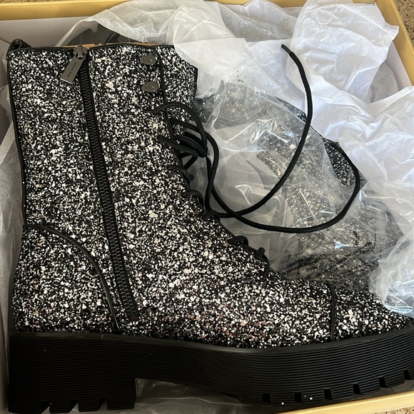 Michael Kors bryce bootie - Picture 8 of 8